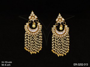 Chand Chain Kundan Earrings