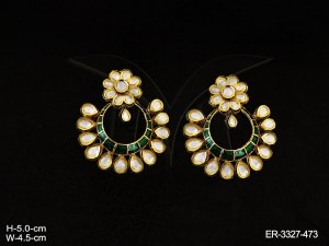 Round Kundan Earrings