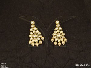 Kundan Earrings Set