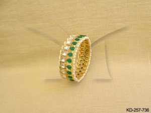 Kundan Bangles Set Jewellery